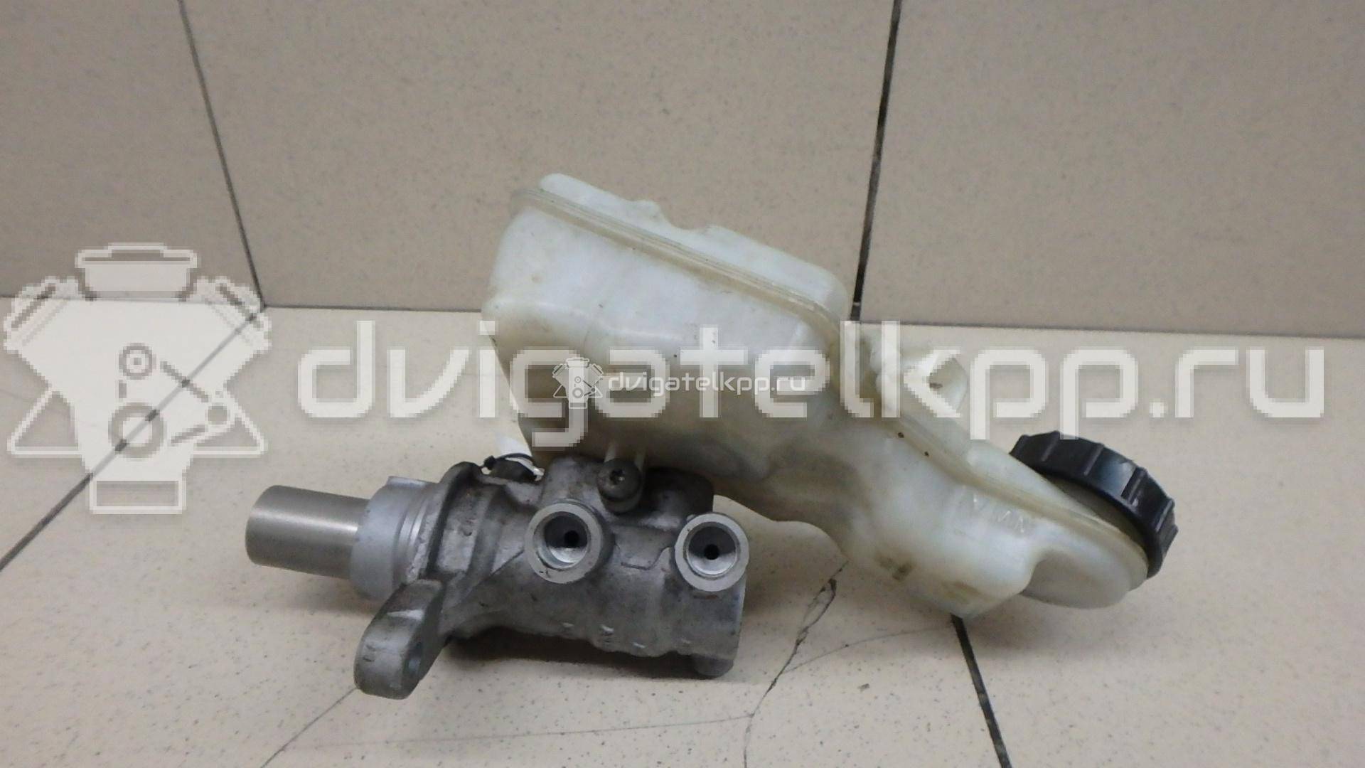 Фото Цилиндр тормозной главный  1694253 для Ford Focus / Tourneo / C-Max / Grand / Transit {forloop.counter}}