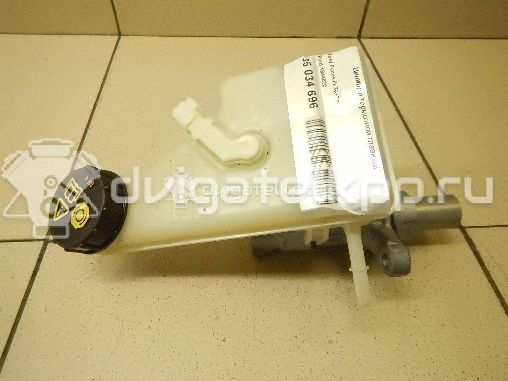 Фото Цилиндр тормозной главный  1844832 для Ford Focus / Tourneo / C-Max / Grand / Transit {forloop.counter}}