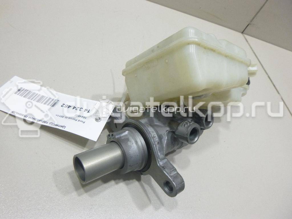 Фото Цилиндр тормозной главный  1844832 для Ford Focus / Tourneo / C-Max / Grand / Transit {forloop.counter}}