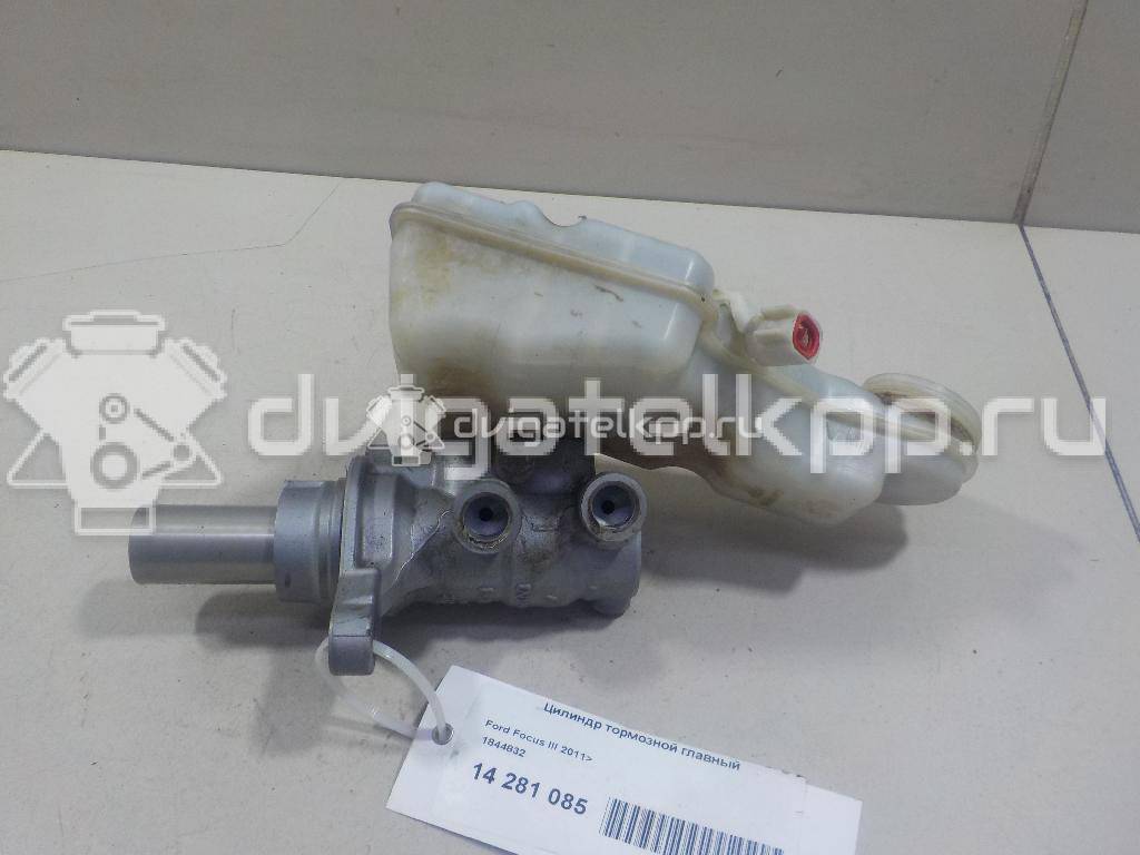 Фото Цилиндр тормозной главный  1844832 для Ford Focus / Tourneo / C-Max / Grand / Transit {forloop.counter}}