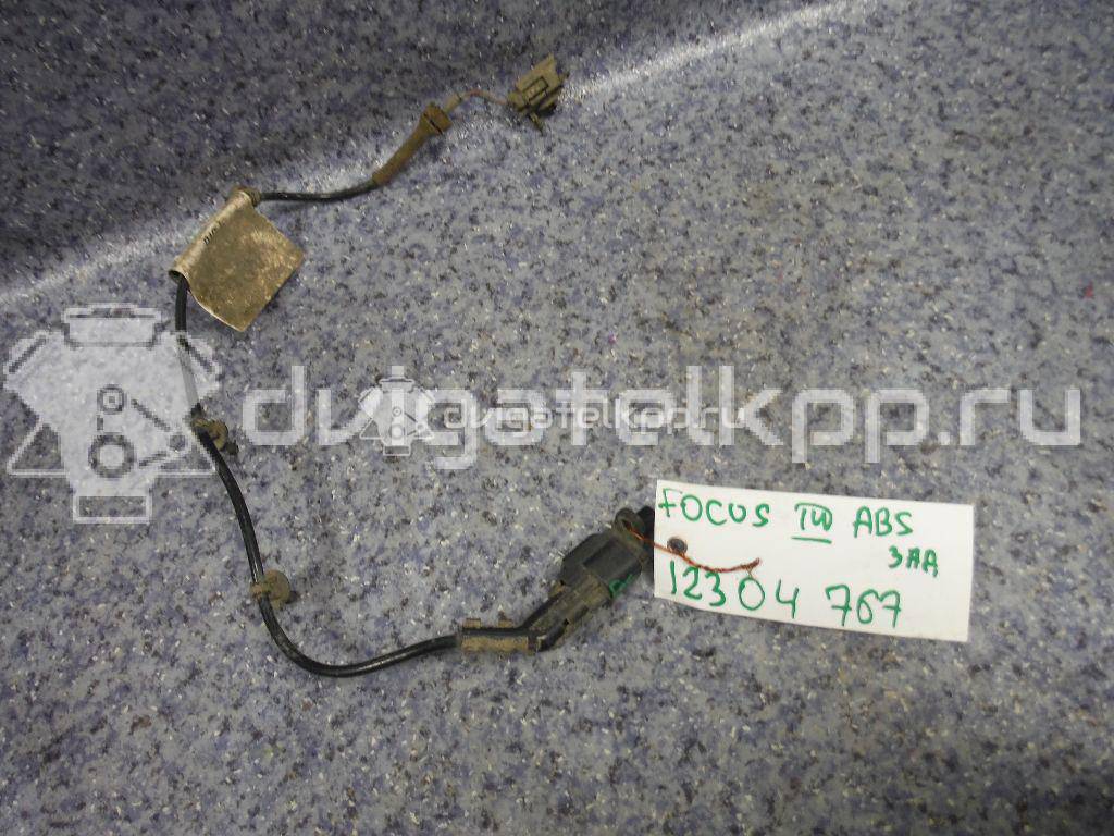Фото Датчик ABS задний  1695086 для Ford Fiesta / Focus / Tourneo / C-Max / Galaxy {forloop.counter}}