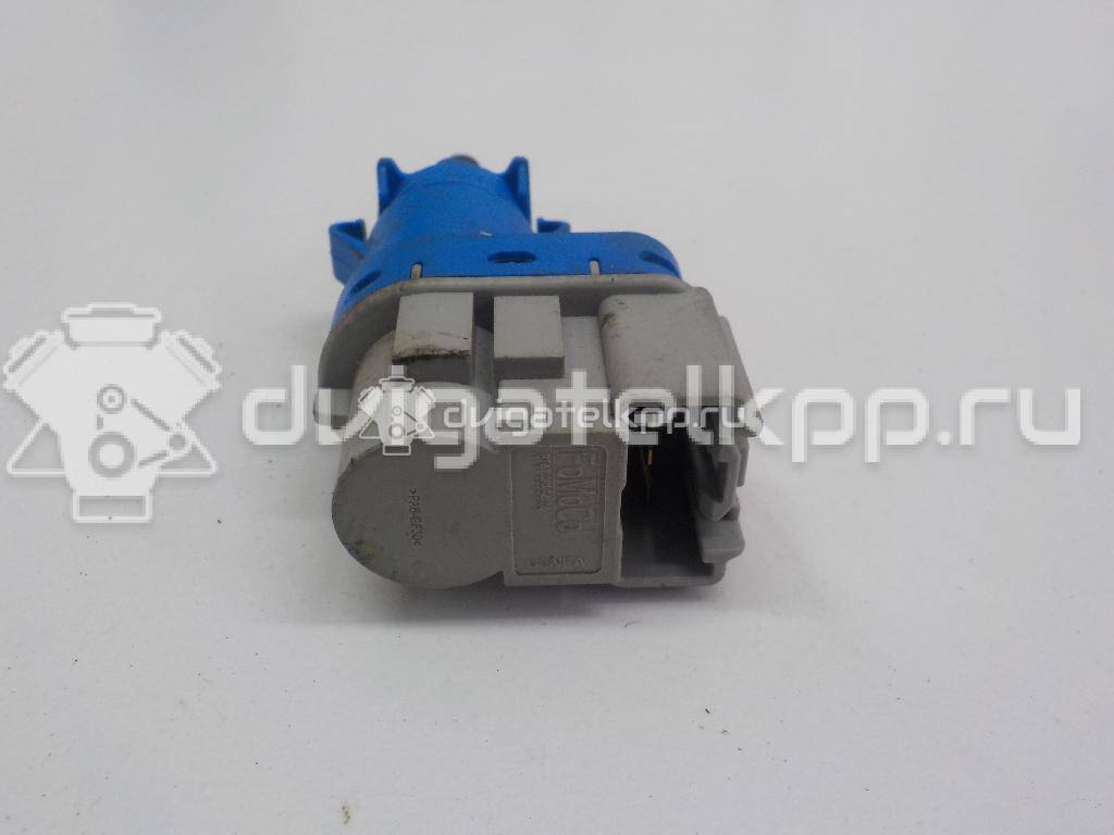 Фото Датчик включения стопсигнала  4838697 для Ford Fiesta / Focus / Tourneo / C-Max / Ka {forloop.counter}}