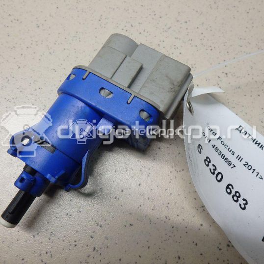 Фото Датчик включения стопсигнала  4838697 для Ford Fiesta / Focus / Tourneo / C-Max / Ka