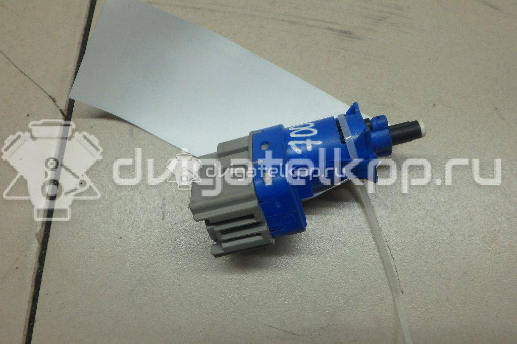 Фото Датчик включения стопсигнала  4838697 для Ford Fiesta / Focus / Tourneo / C-Max / Ka {forloop.counter}}