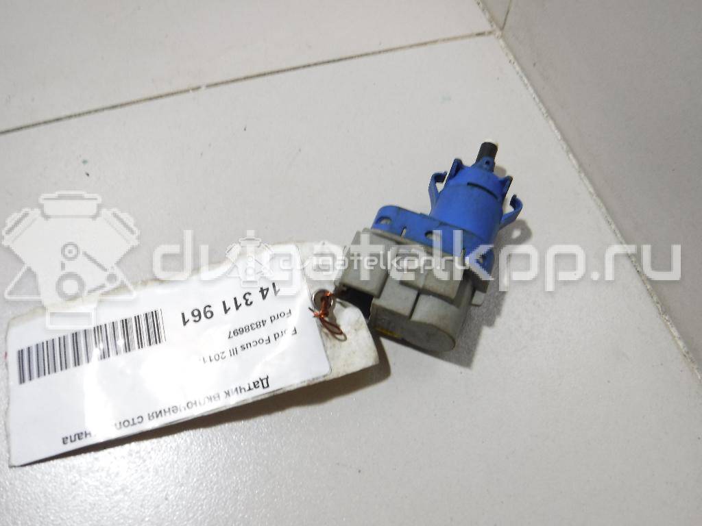 Фото Датчик включения стопсигнала  4838697 для Ford Fiesta / Focus / Tourneo / C-Max / Ka {forloop.counter}}