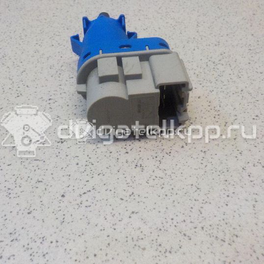 Фото Датчик включения стопсигнала  4838697 для Ford Fiesta / Focus / Tourneo / C-Max / Ka