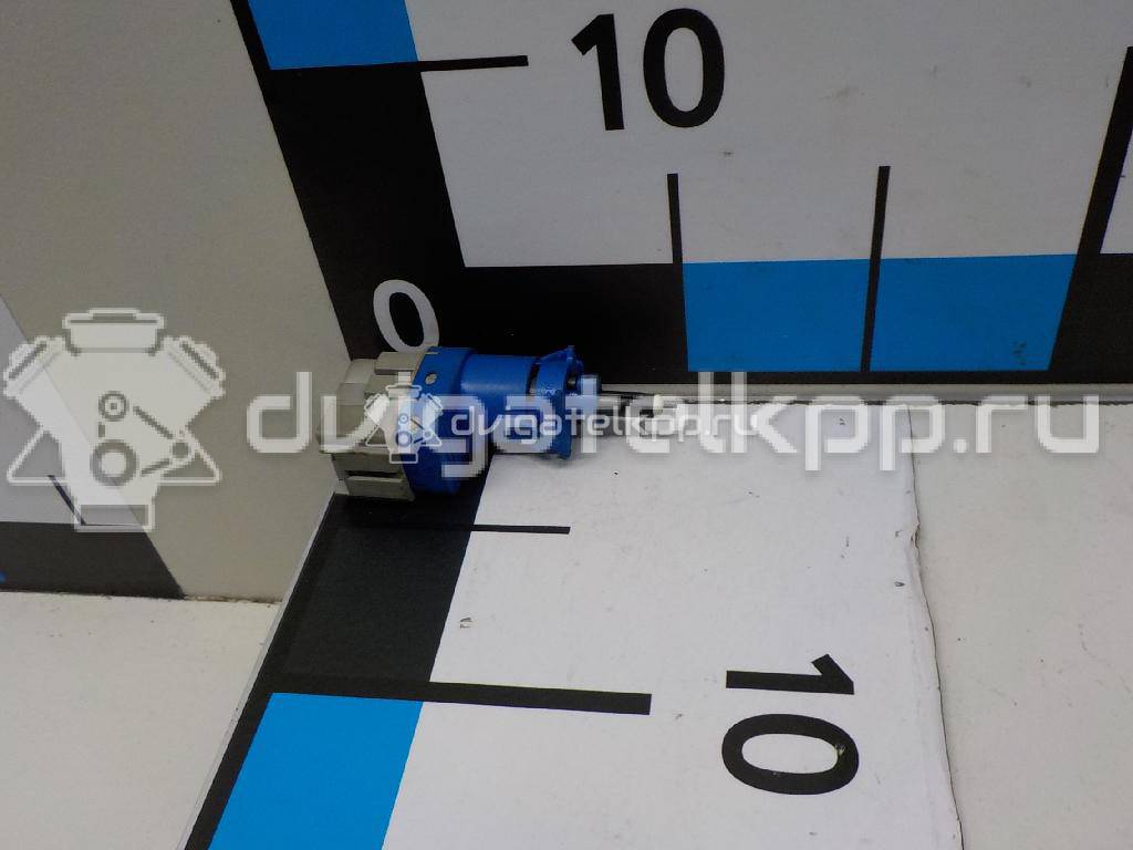 Фото Датчик включения стопсигнала  8T4T9G854AA для Ford Focus / Tourneo / C-Max / Ka / Galaxy {forloop.counter}}