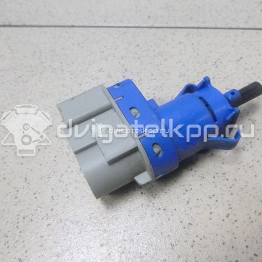 Фото Датчик включения стопсигнала  8T4T9G854AA для Ford Focus / Tourneo / C-Max / Ka / Galaxy