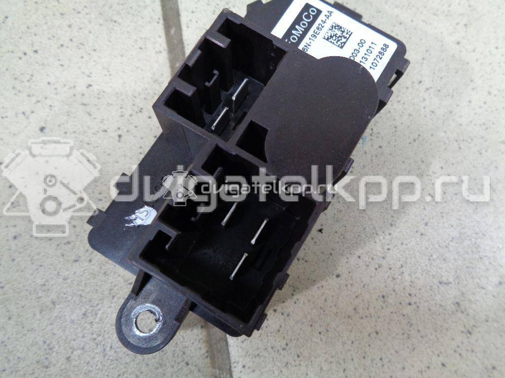 Фото Резистор отопителя  AV6N19E624AA для Ford Focus / C-Max / Grand / Kuga / Transit {forloop.counter}}