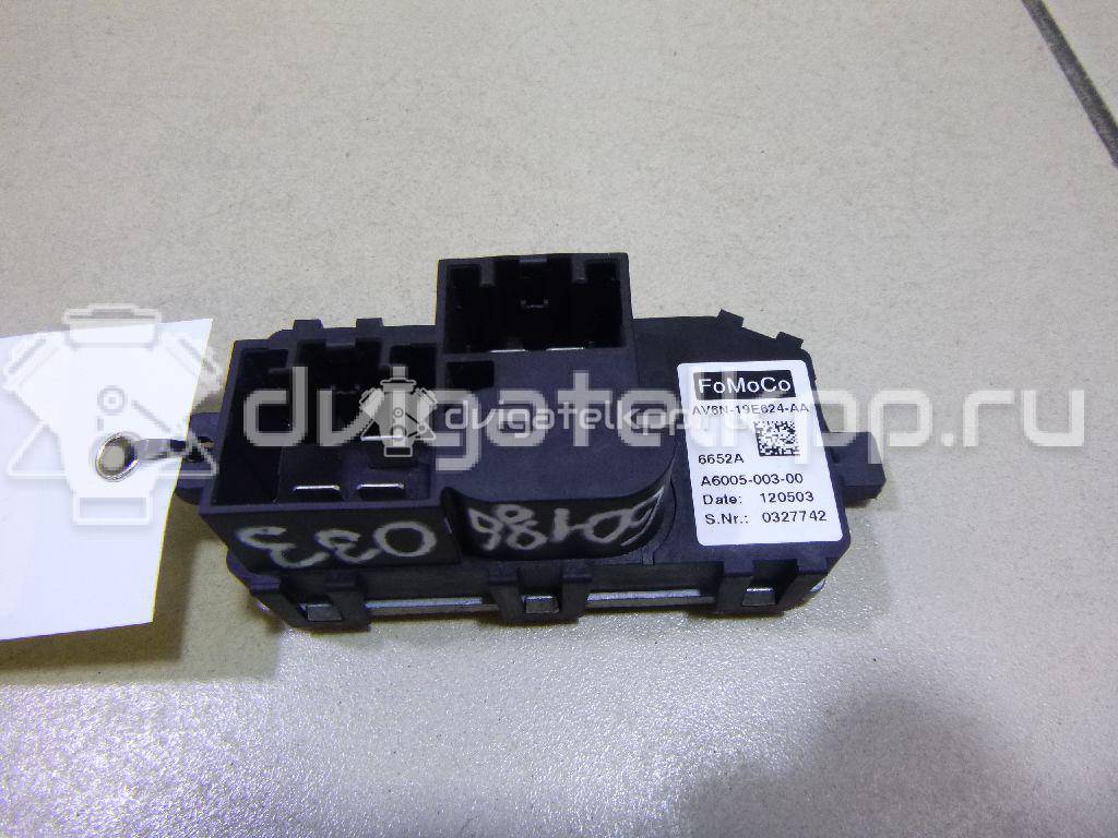 Фото Резистор отопителя  AV6N19E624AA для Ford Focus / C-Max / Grand / Kuga / Transit {forloop.counter}}