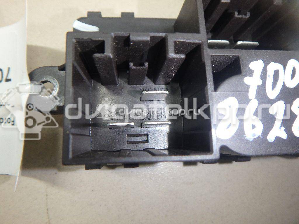 Фото Резистор отопителя  AV6N19E624AA для Ford Focus / C-Max / Grand / Kuga / Transit {forloop.counter}}