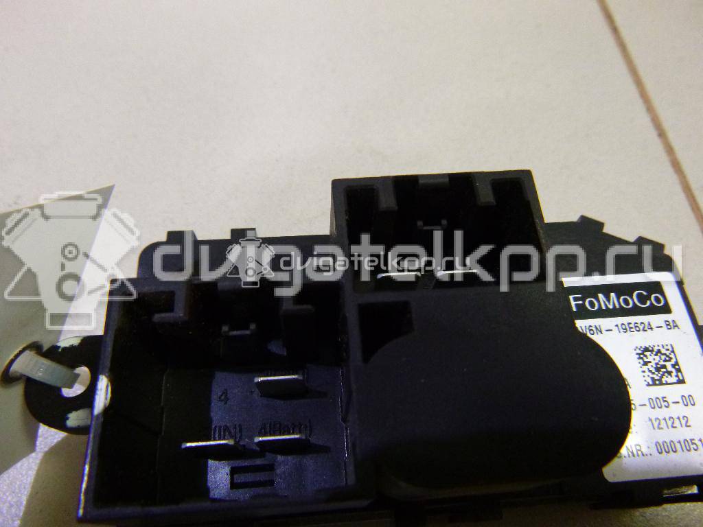 Фото Резистор отопителя  1888653 для Ford Focus / C-Max / Grand / Kuga / Transit {forloop.counter}}