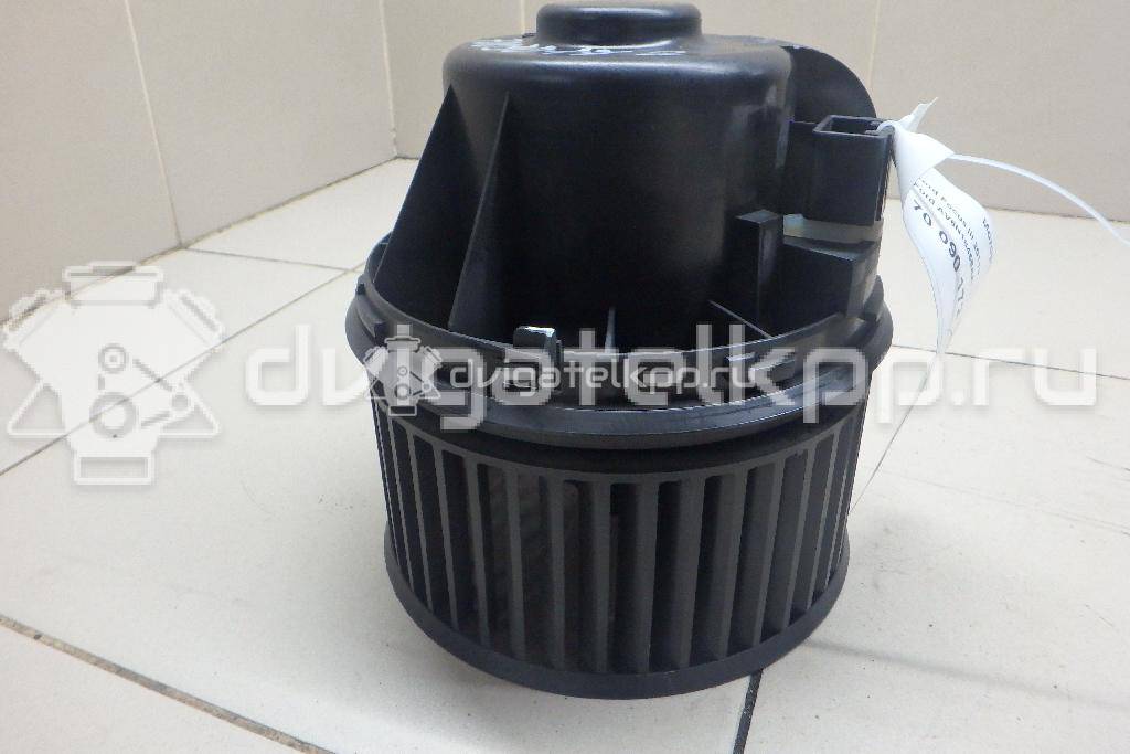 Фото Моторчик отопителя  AV6N18456AA для Ford Focus / Tourneo / C-Max / Grand / Kuga {forloop.counter}}