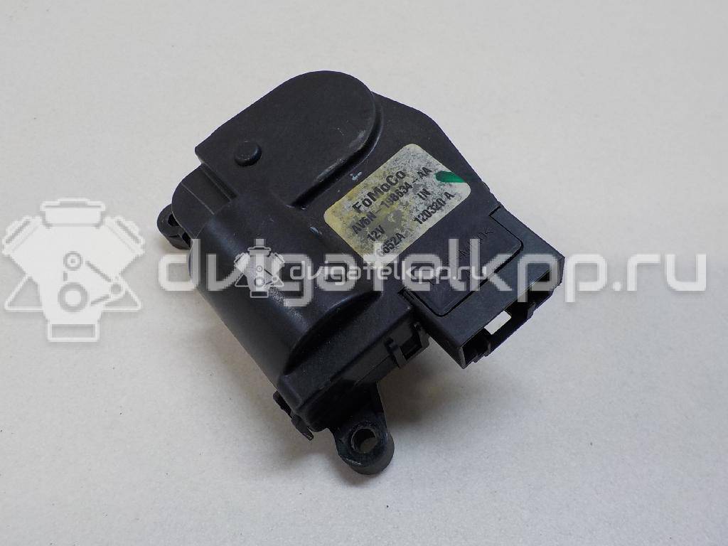 Фото Моторчик заслонки отопителя  1699371 для Ford Focus / Tourneo / Transit / C-Max {forloop.counter}}