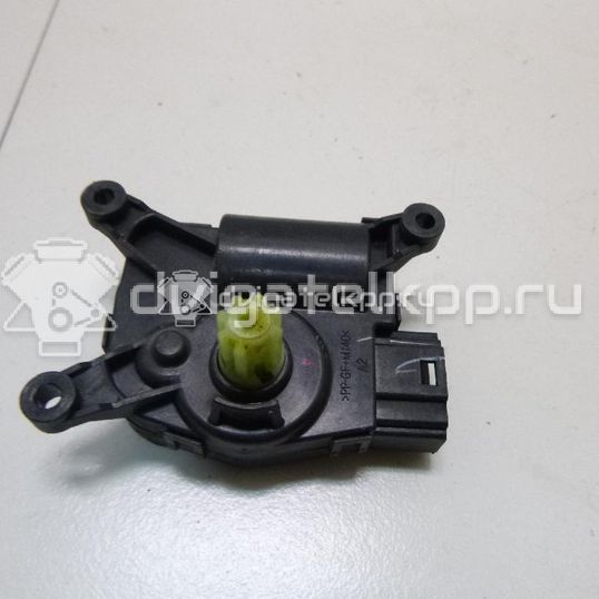 Фото Моторчик заслонки отопителя  1699371 для Ford Focus / Tourneo / Transit / C-Max