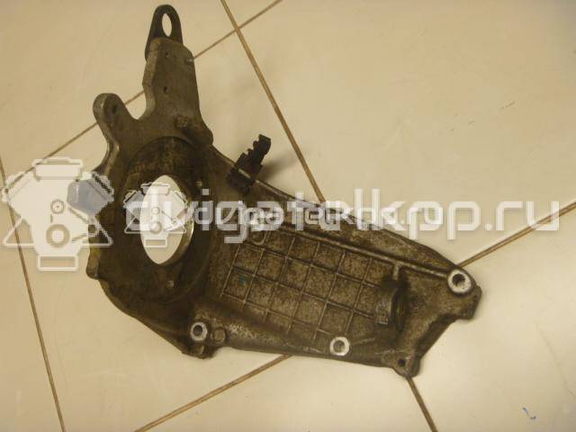 Фото Кронштейн ТНВД для двигателя WJY (DW8B) для Citroen / Peugeot 69-70 л.с 8V 1.9 л Дизельное топливо 192640 {forloop.counter}}