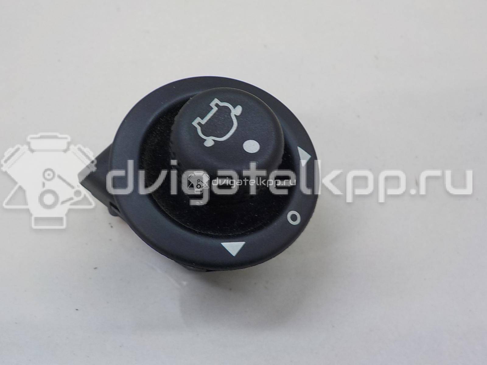 Фото Переключатель регулировки зеркала  4495427 для Ford Fiesta / Focus / Tourneo / Scorpio / Ka {forloop.counter}}
