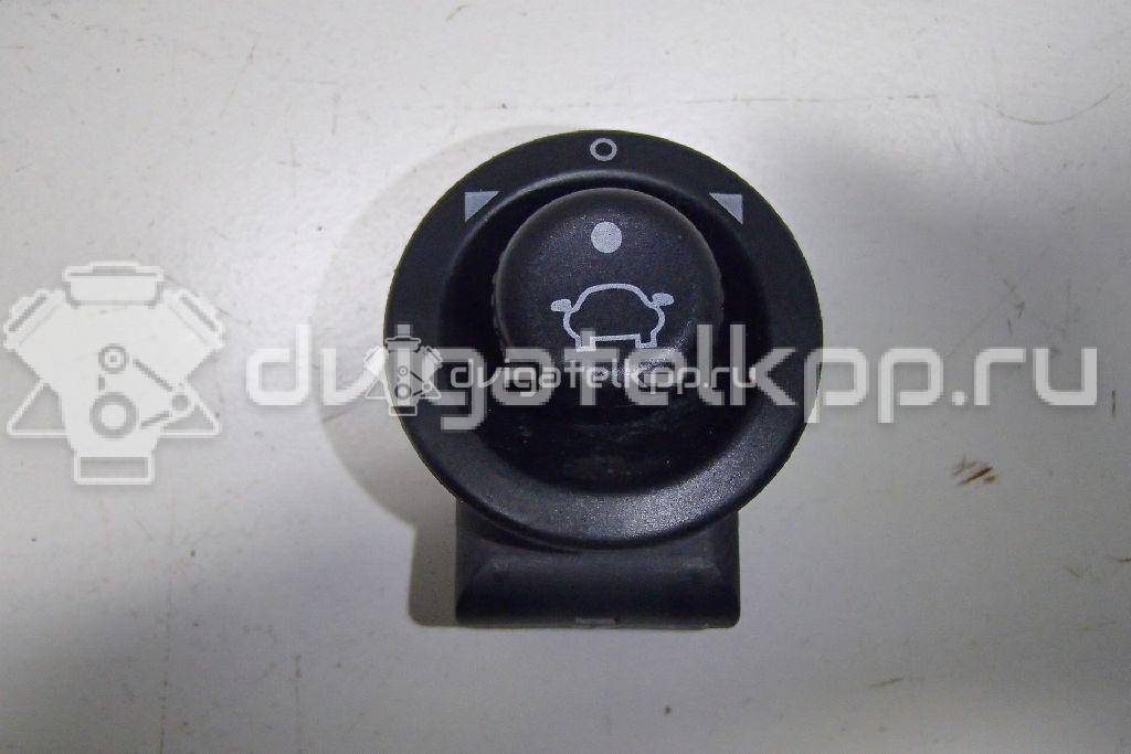 Фото Переключатель регулировки зеркала  4495427 для Ford Fiesta / Focus / Tourneo / Scorpio / Ka {forloop.counter}}