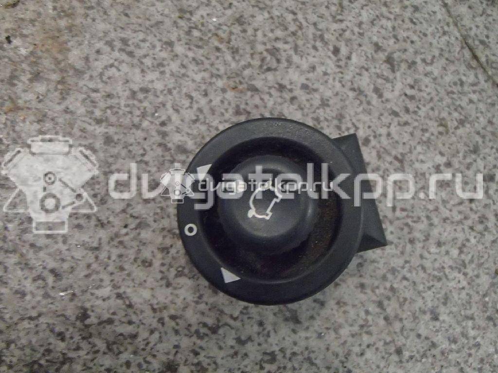 Фото Переключатель регулировки зеркала  4495427 для Ford Fiesta / Focus / Tourneo / Scorpio / Ka {forloop.counter}}