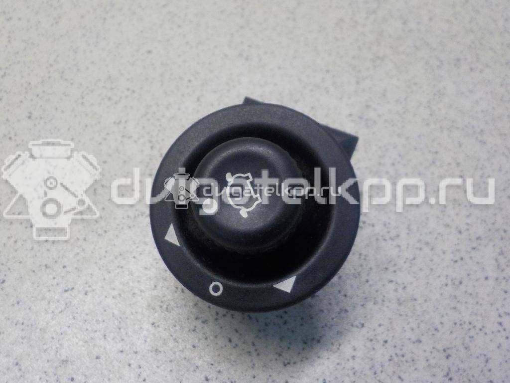 Фото Переключатель регулировки зеркала  4495427 для Ford Fiesta / Focus / Tourneo / Scorpio / Ka {forloop.counter}}