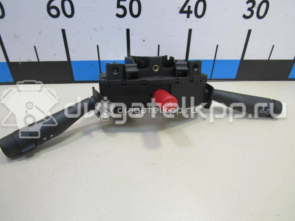 Фото Переключатель подрулевой в сборе  1072957 для Ford Fiesta / Puma Ec / Ka {forloop.counter}}