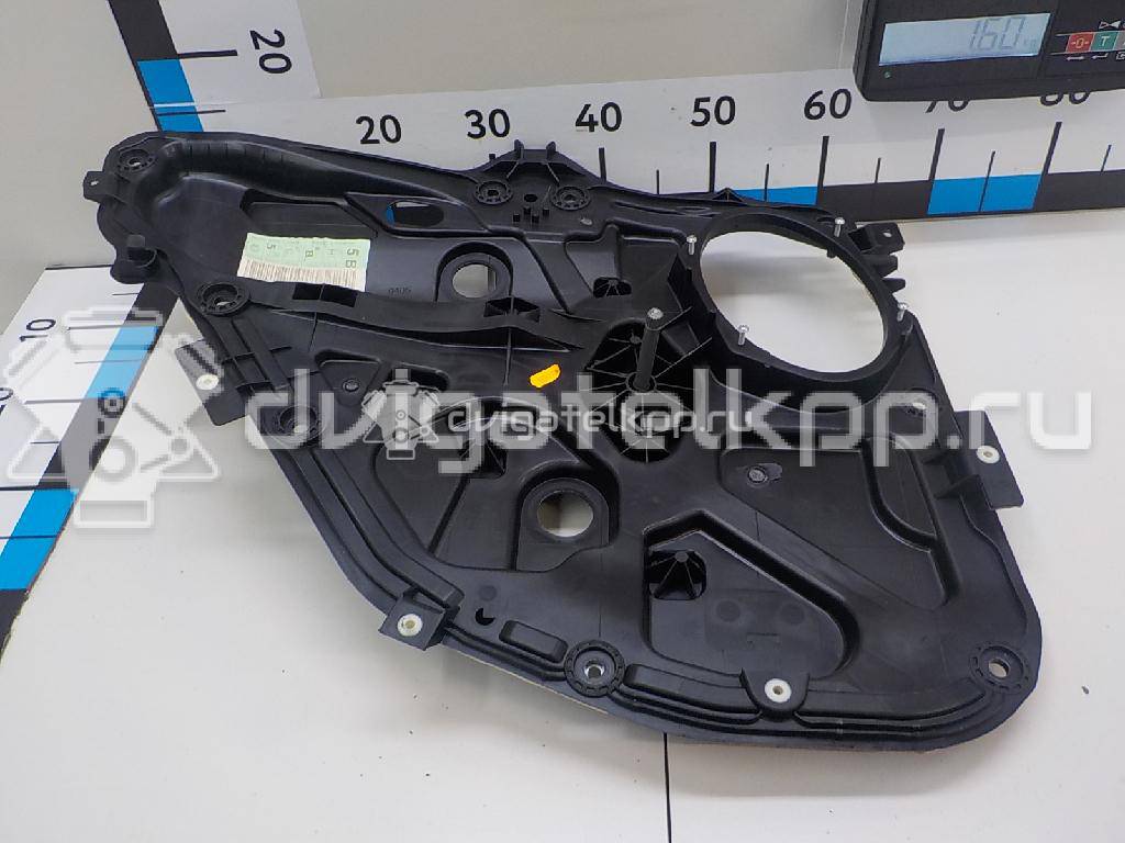 Фото Стеклоподъемник механ. задний левый  1528043 для Ford Fiesta {forloop.counter}}