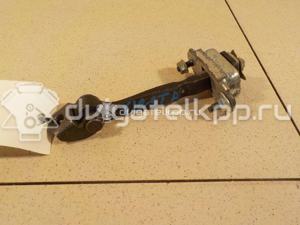 Фото Ограничитель двери  1474245 для Ford Fiesta / Fusion Ju {forloop.counter}}