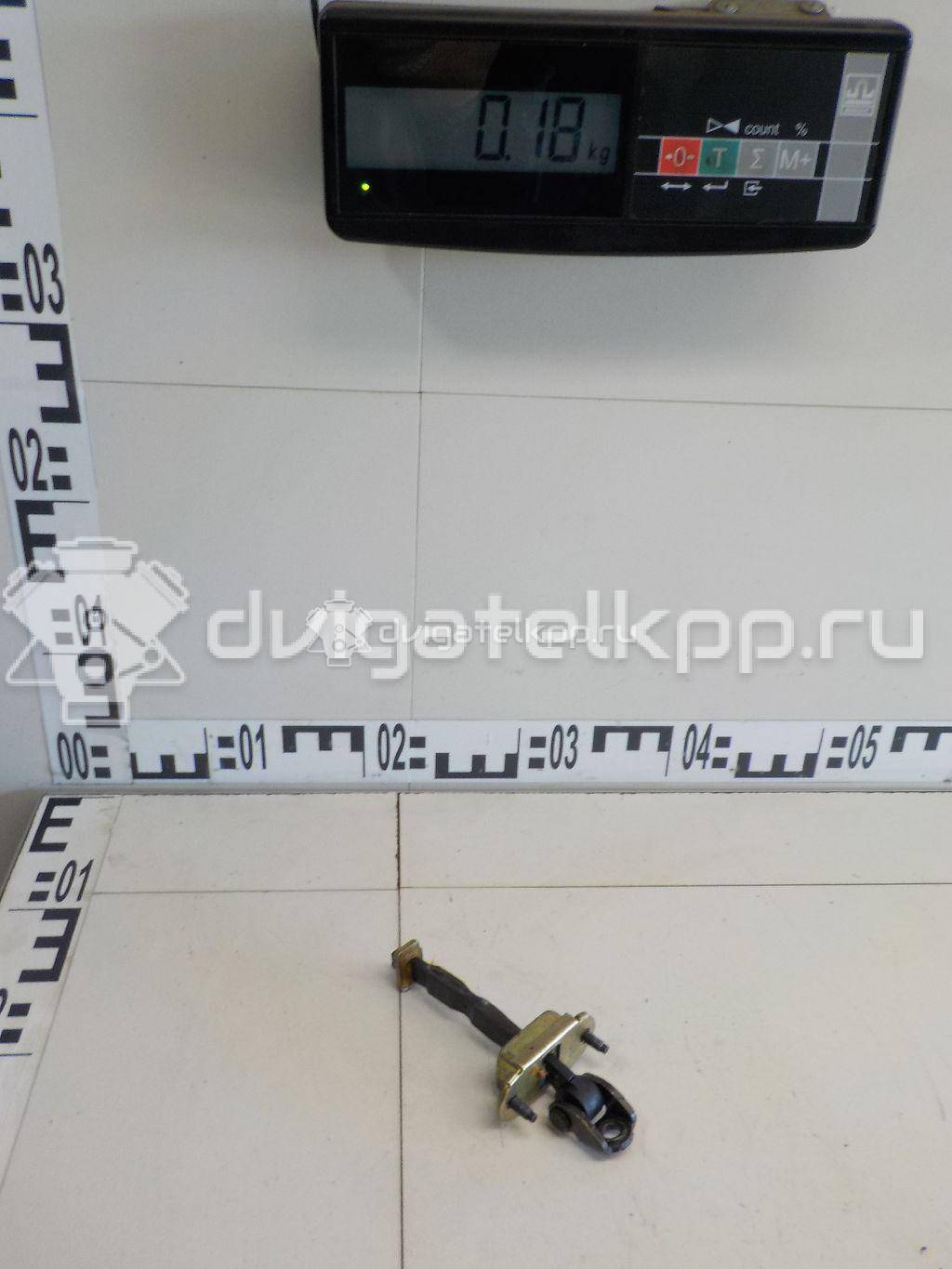 Фото Ограничитель двери  1474245 для Ford Fiesta / Fusion Ju {forloop.counter}}