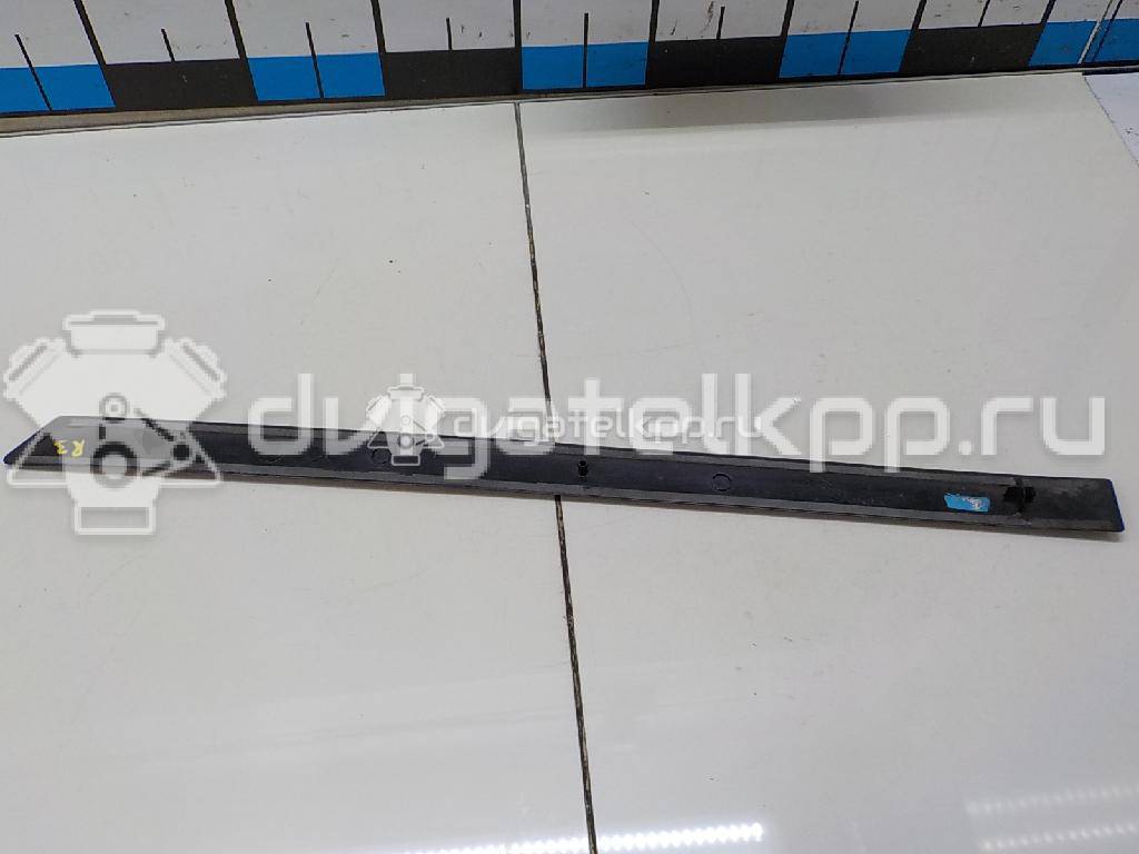 Фото Молдинг задней правой двери  1220959 для Ford Fiesta / Fusion Ju {forloop.counter}}