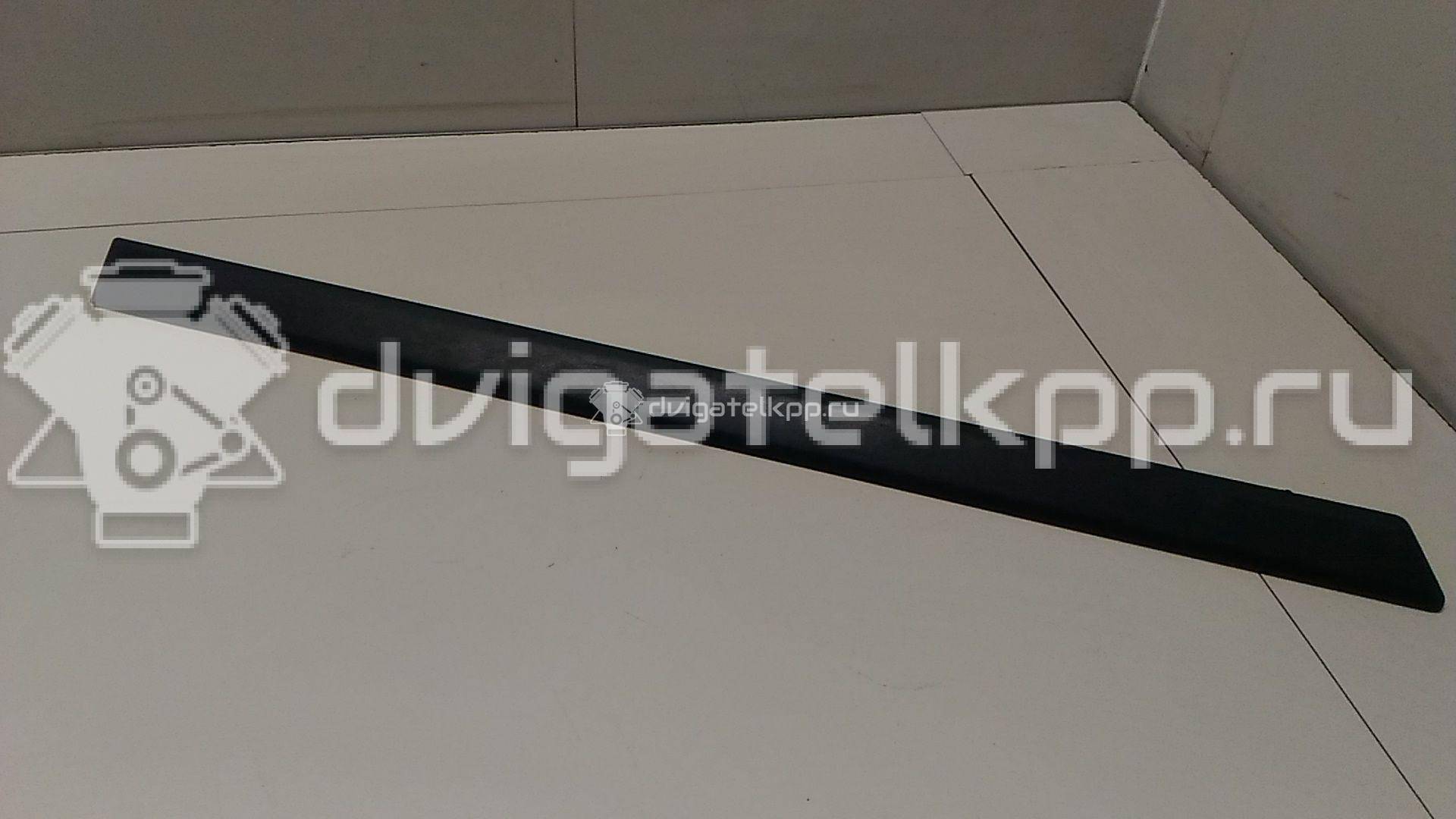 Фото Молдинг задней правой двери  1220959 для Ford Fiesta / Fusion Ju {forloop.counter}}