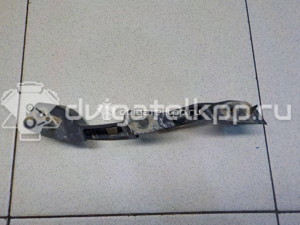 Фото Направляющая заднего бампера правая  1321365 для Ford Fiesta {forloop.counter}}