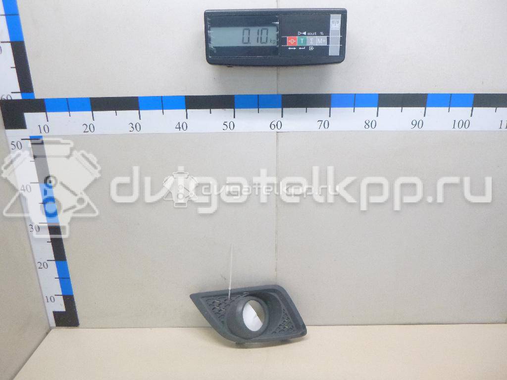 Фото Рамка противотуманной фары правой  1375900 для Ford Fiesta {forloop.counter}}