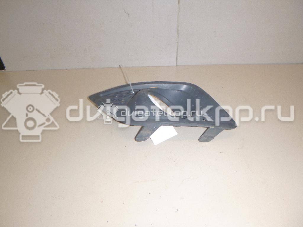Фото Рамка противотуманной фары правой  1375900 для Ford Fiesta {forloop.counter}}