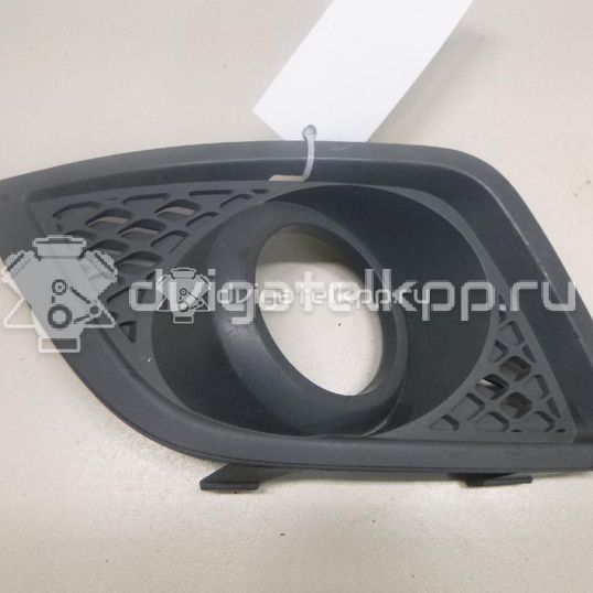 Фото Рамка противотуманной фары правой  1375900 для Ford Fiesta