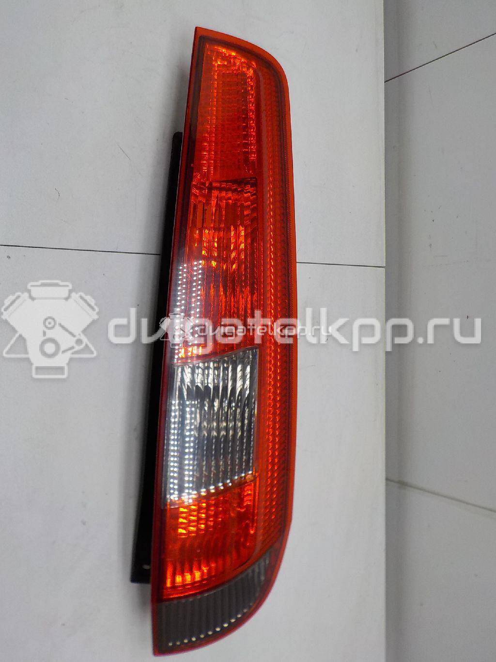 Фото Фонарь задний правый  1324561 для Ford Fiesta {forloop.counter}}