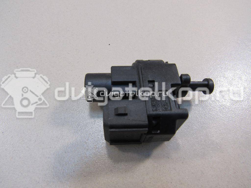 Фото Датчик включения стопсигнала  93BB13480BB для Ford Fiesta / Focus / Tourneo / Cougar Ec / Fusion Ju {forloop.counter}}