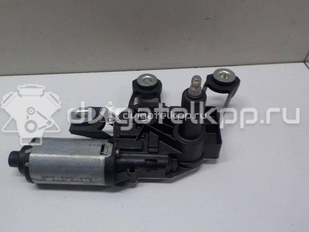 Фото Моторчик стеклоочистителя задний  2S61A17K441AC для Ford Fiesta / Fusion Ju {forloop.counter}}
