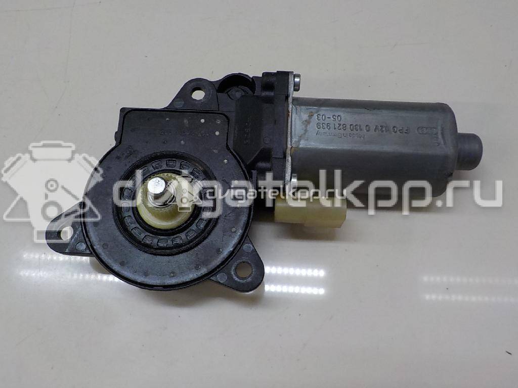 Фото Моторчик стеклоподъемника  1205750 для Ford Fiesta / Fusion Ju {forloop.counter}}
