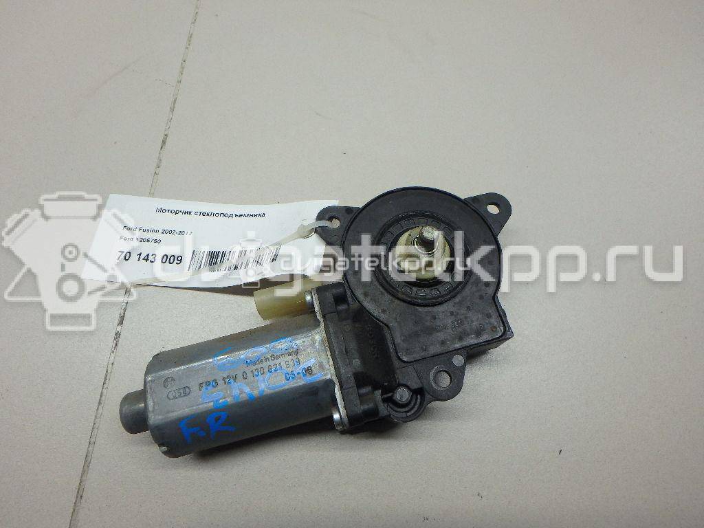 Фото Моторчик стеклоподъемника  1205750 для Ford Fiesta / Fusion Ju {forloop.counter}}