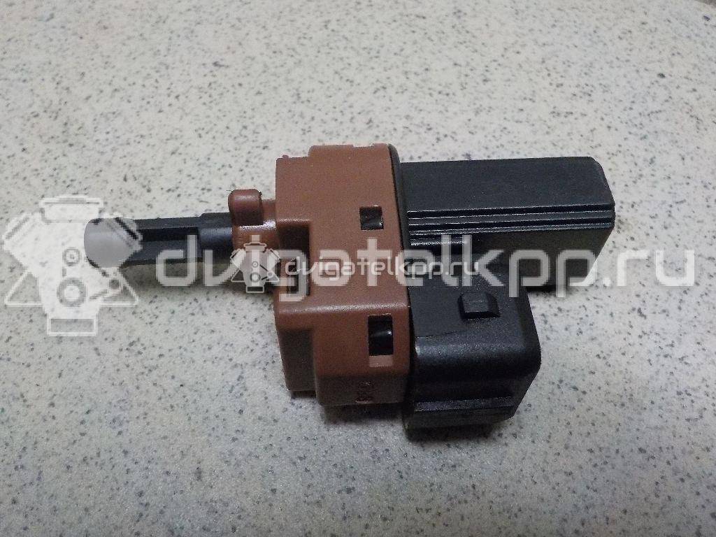Фото Датчик педали сцепления  1143409 для Ford Fiesta / Focus / Tourneo / Galaxy / Cougar Ec {forloop.counter}}