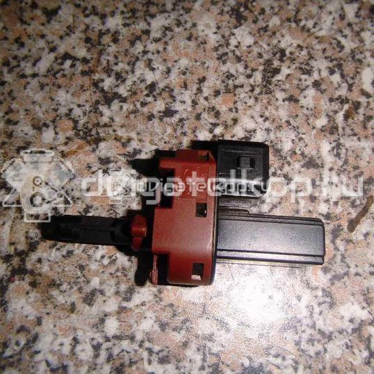 Фото Датчик педали сцепления  2S6T7C534AA для Ford Fiesta / Focus / Galaxy / Cougar Ec / Fusion Ju
