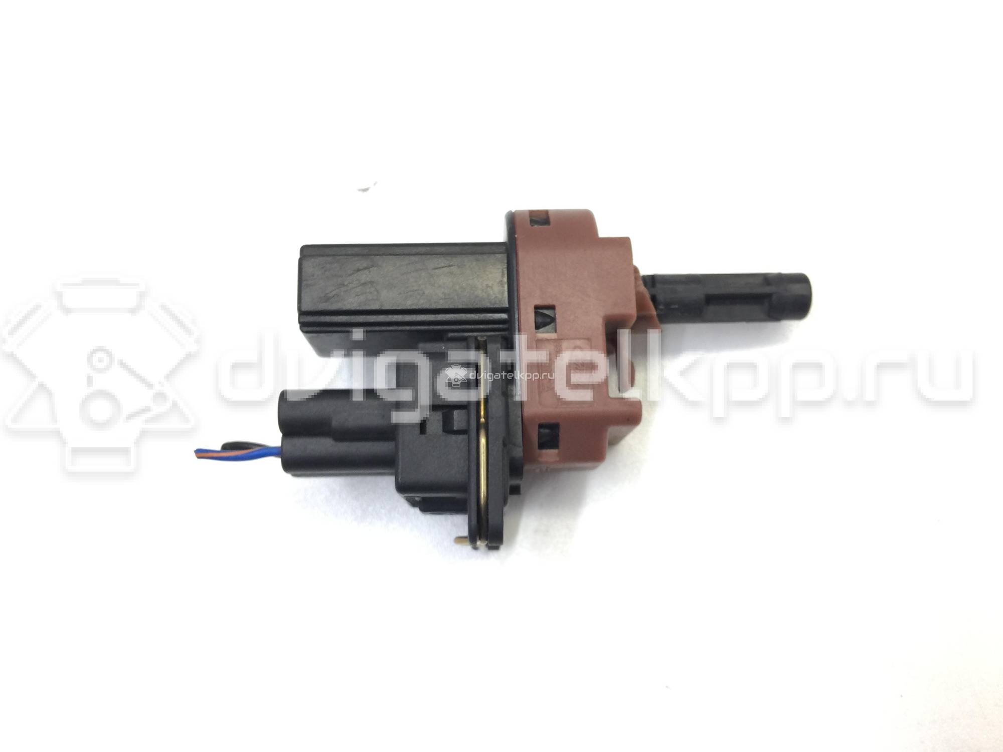 Фото Датчик педали сцепления  2S6T7C534AA для Ford Fiesta / Focus / Galaxy / Cougar Ec / Fusion Ju {forloop.counter}}