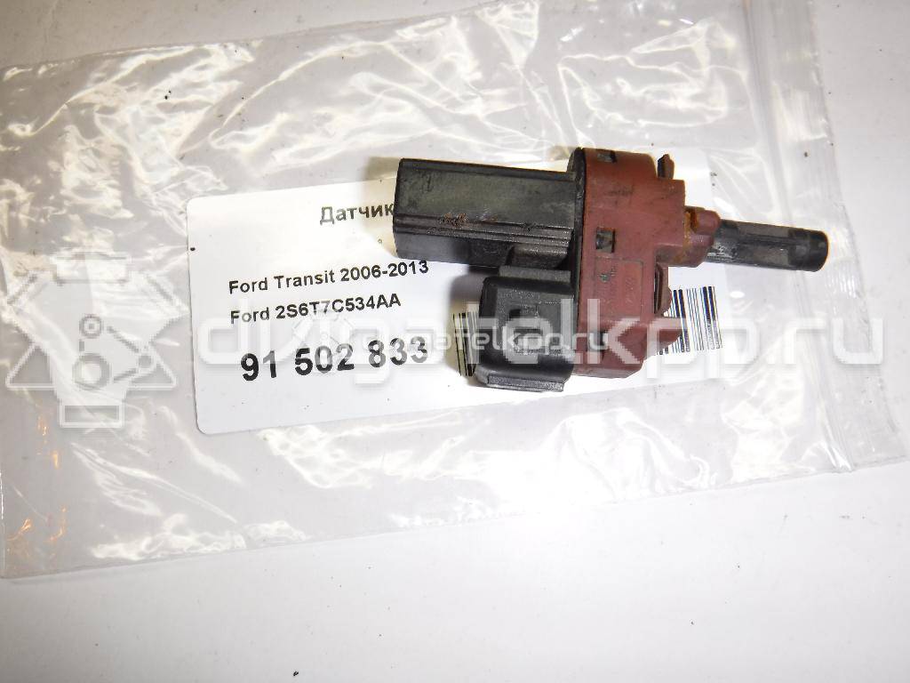 Фото Датчик педали сцепления  2S6T7C534AA для Ford Fiesta / Focus / Galaxy / Cougar Ec / Fusion Ju {forloop.counter}}