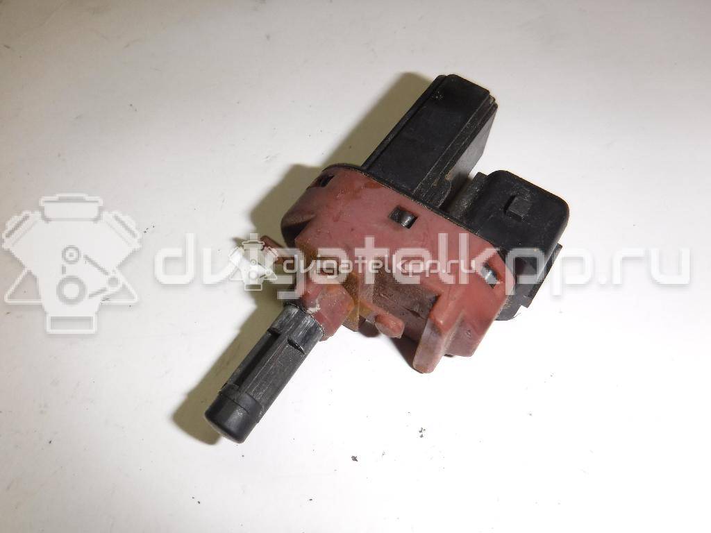 Фото Датчик педали сцепления  2S6T7C534AA для Ford Fiesta / Focus / Galaxy / Cougar Ec / Fusion Ju {forloop.counter}}