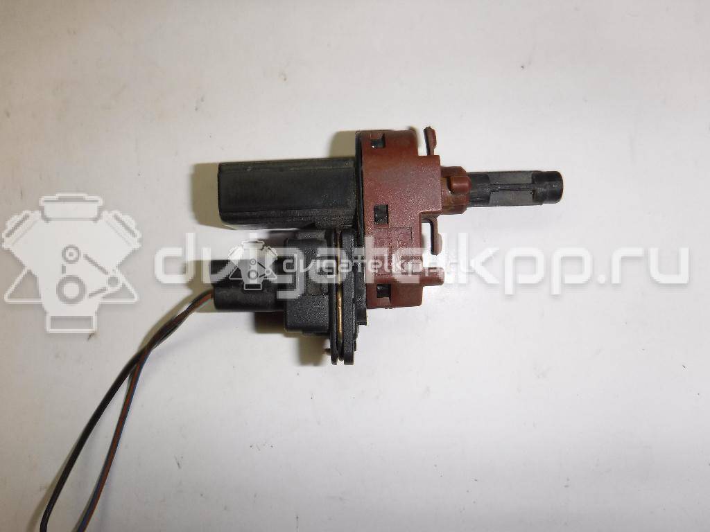 Фото Датчик педали сцепления  2S6T7C534AA для Ford Fiesta / Focus / Galaxy / Cougar Ec / Fusion Ju {forloop.counter}}