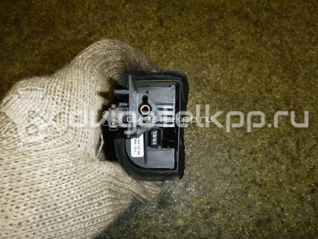 Фото Переключатель подрулевой управления магнитолой  98AB14K147AC для Ford Fiesta / Focus / Fusion Ju / Transit / Mondeo {forloop.counter}}