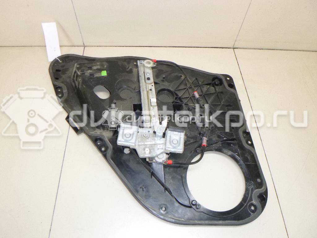 Фото Стеклоподъемник электр. задний правый  1579840 для Ford Fiesta {forloop.counter}}