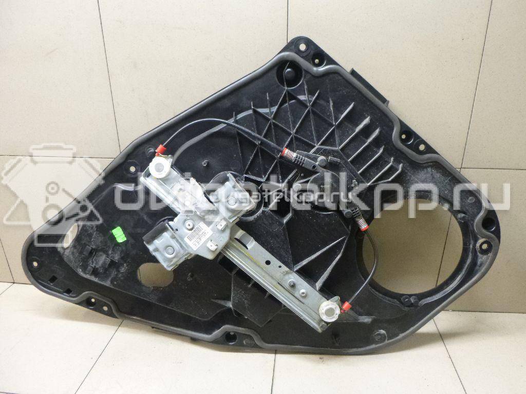 Фото Стеклоподъемник электр. задний правый  1633712 для Ford Fiesta {forloop.counter}}