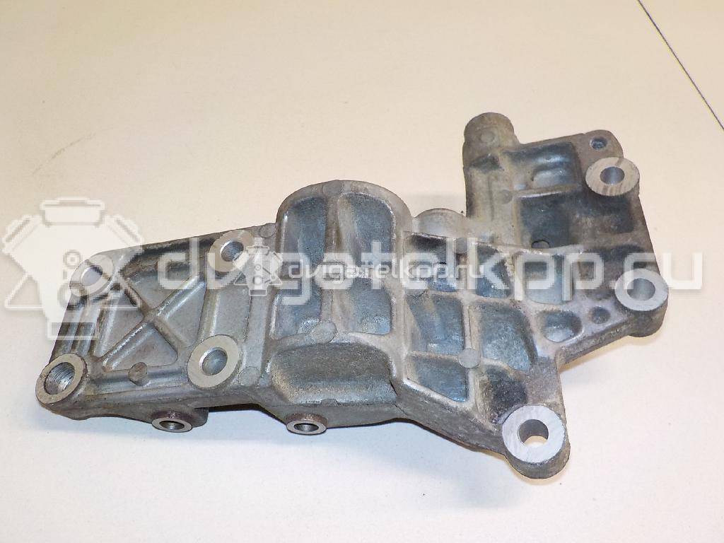 Фото Кронштейн генератора для двигателя 4B12 для Citroen / Mitsubishi 170 л.с 16V 2.4 л бензин 5706N2 {forloop.counter}}