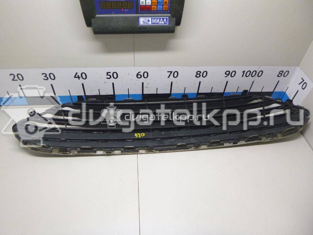 Фото Решетка радиатора  1778257 для Ford Fiesta {forloop.counter}}